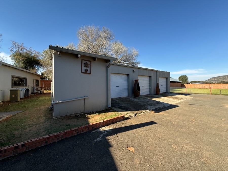 Commercial Property for Sale in Bloemdal Free State
